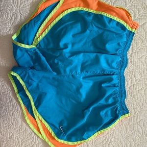 Running shorts